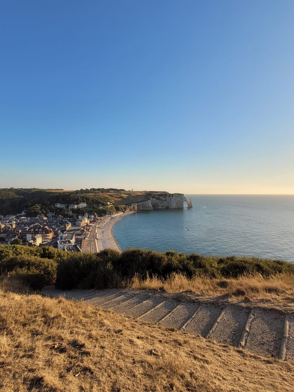 Come raggiungere la cima della Scogliera d'Amont a Etretat